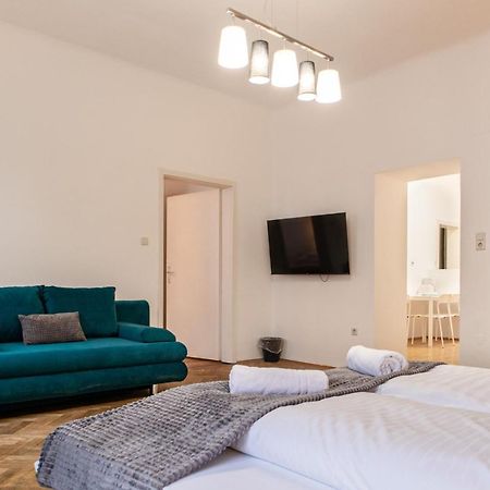 Spacious 2Br Apt.-Near Wiener Stadthalle Zewnętrze zdjęcie
