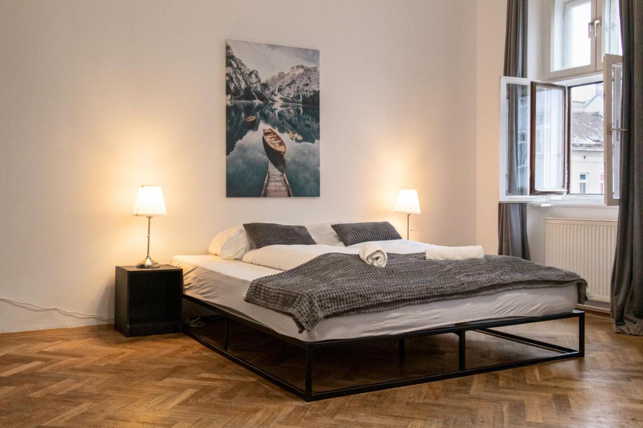 Spacious 2Br Apt.-Near Wiener Stadthalle Zewnętrze zdjęcie